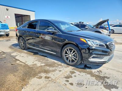 Czwarte zdjęcie samochodu z boku: 2017 HYUNDAI SONATA SPORT 2.0T VIN:5NPE34ABXHH557226 - miniatura
