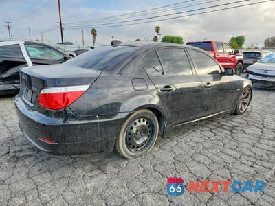 Trzecie zdjęcie samochodu z tyłu: 2008 BMW 528 I VIN:WBANU53528CT08244 - miniatura