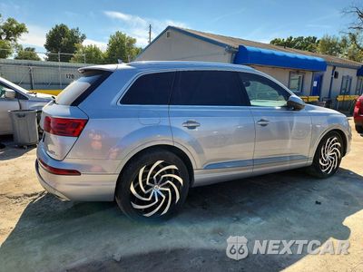 Trzecie zdjęcie samochodu z tyłu: 2018 AUDI Q7 PRESTIGE VIN:WA1VAAF77JD021946 - miniatura