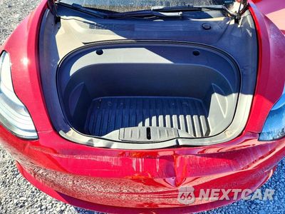 Zdjęcie 11 z 12 samochodu: 2022 TESLA MODEL 3 VIN:5YJ3E1EA7NF101213 - miniatura