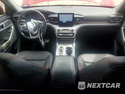 Zdjęcie 8 z 13 samochodu: 2024 FORD EXPLORER XLT VIN:1FMSK7DH5RGA55362 - miniatura