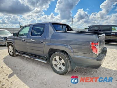 Drugie zdjęcie samochodu z przodu: 2013 HONDA RIDGELINE RTL VIN:5FPYK1F57DB001781 - miniatura
