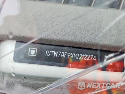 Zdjęcie 13 z 13 samochodu: 2021 GMC SAVANA G2500 VIN:1GTW7AFPXM1212274 - miniatura