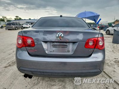 Zdjęcie 6 z 12 samochodu: 2005 VOLKSWAGEN NEW JETTA 2.5L OPTION PACKAGE 2 VIN:3VWDF71K35M647535 - miniatura
