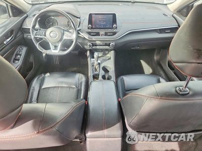 Zdjęcie 8 z 12 samochodu: 2019 NISSAN ALTIMA SR VIN:1N4BL4CV4KC188883 - miniatura