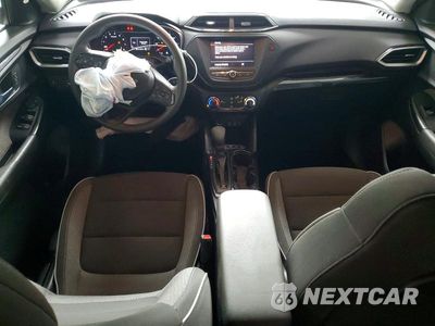 Zdjęcie 8 z 14 samochodu: 2021 CHEVROLET TRAILBLAZER LS VIN:KL79MNSL4MB092317 - miniatura