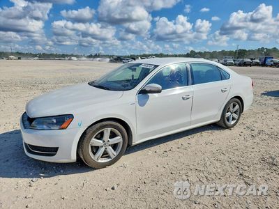 2014 VOLKSWAGEN PASSAT S 1VWAS7A31EC031275 - główne zdjęcie licytacji z USA - miniatura