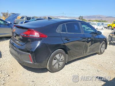 Trzecie zdjęcie samochodu z tyłu: 2020 HYUNDAI IONIQ BLUE VIN:KMHC65LC6LU226311 - miniatura