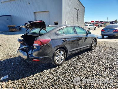 Trzecie zdjęcie samochodu z tyłu: 2020 HYUNDAI ELANTRA SEL VIN:KMHD84LF9LU993394 - miniatura