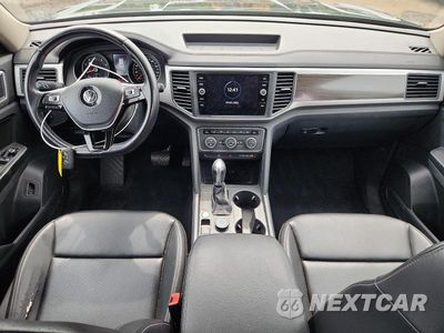 Zdjęcie 8 z 13 samochodu: 2018 VOLKSWAGEN ATLAS SE VIN:1V2LR2CA8JC538141 - miniatura