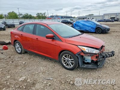 Czwarte zdjęcie samochodu z boku: 2018 FORD FOCUS SE VIN:1FADP3F28JL257078 - miniatura