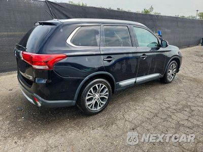 Trzecie zdjęcie samochodu z tyłu: 2016 MITSUBISHI OUTLANDER GT VIN:JA4JZ4AX4GZ020930 - miniatura