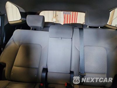 Zdjęcie 10 z 13 samochodu: 2017 HYUNDAI SANTA FE SE VIN:KM8SM4HF6HU172983 - miniatura