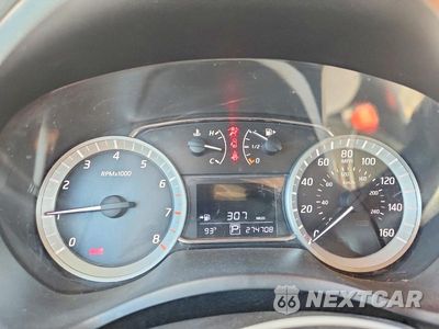 Zdjęcie 9 z 13 samochodu: 2014 NISSAN SENTRA SR VIN:3N1AB7AP2EL635348 - miniatura