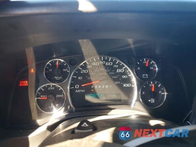 Zdjęcie 9 z 12 samochodu: 2019 CHEVROLET EXPRESS G2500 VIN:1GCWGAFP0K1166368 - miniatura