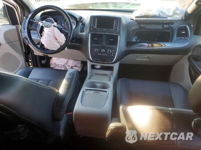 Zdjęcie 8 z 14 samochodu: 2019 DODGE GRAND CARAVAN SXT VIN:2C4RDGCGXKR516937 - miniatura