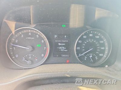 Zdjęcie 9 z 12 samochodu: 2018 HYUNDAI ELANTRA SEL VIN:5NPD84LF4JH359003 - miniatura