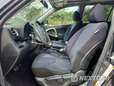 Zdjęcie 7 z 14 samochodu: 2007 TOYOTA RAV4 SPORT VIN:JTMBK32V675030632 - miniatura