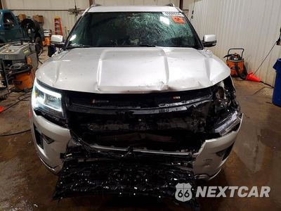 Piąte zdjęcie samochodu w środku: 2019 FORD EXPLORER LIMITED VIN:1FM5K8F85KGB43320 - miniatura
