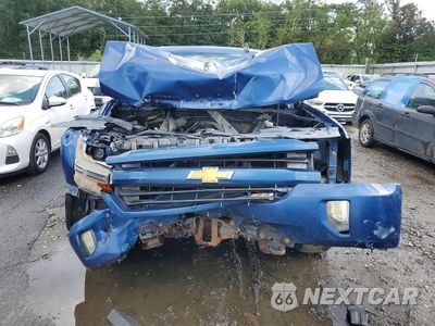 Piąte zdjęcie samochodu w środku: 2016 CHEVROLET SILVERADO K1500 LT VIN:1GCVKREC8GZ145381 - miniatura