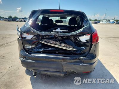 Zdjęcie 6 z 12 samochodu: 2018 NISSAN ROGUE SPORT SL VIN:JN1BJ1CPXJW101312 - miniatura