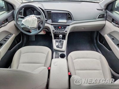 Zdjęcie 8 z 13 samochodu: 2017 HYUNDAI ELANTRA SE VIN:5NPD74LF3HH127621 - miniatura