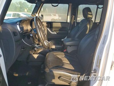 Zdjęcie 7 z 12 samochodu: 2014 JEEP WRANGLER UNLIMITED SPORT VIN:1C4BJWDG9EL230268 - miniatura