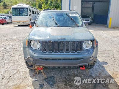 Piąte zdjęcie samochodu w środku: 2016 JEEP RENEGADE TRAILHAWK VIN:ZACCJBCT9GPD01236 - miniatura