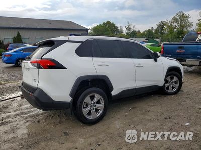 Trzecie zdjęcie samochodu z tyłu: 2025 TOYOTA RAV4 XLE VIN:2T3P1RFV1SC527306 - miniatura
