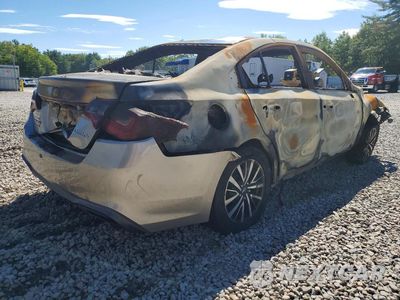 Trzecie zdjęcie samochodu z tyłu: 2018 SUBARU LEGACY 2.5I PREMIUM VIN:4S3BNAF63J3039337 - miniatura