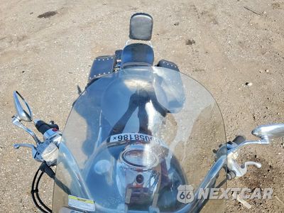 Piąte zdjęcie samochodu w środku: 2009 YAMAHA VSTAR VIN:JYAVP11E94A049579 - miniatura
