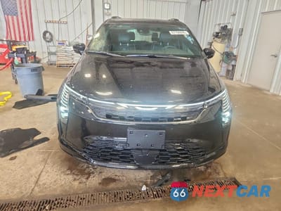 Piąte zdjęcie samochodu w środku: 2027 CHRYSLER PACIFICA LIMITED VIN:2C4RC1GG9VR583981 - miniatura