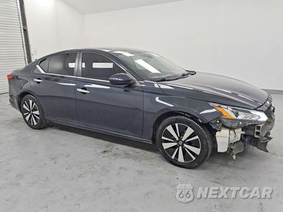 Czwarte zdjęcie samochodu z boku: 2021 NISSAN ALTIMA SV VIN:1N4BL4DV0MN391761 - miniatura
