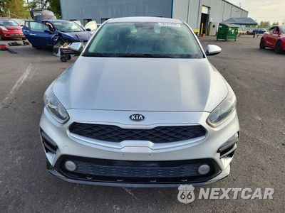 Piąte zdjęcie samochodu w środku: 2019 KIA FORTE LXS VIN:3KPF24AD9KE016124 - miniatura
