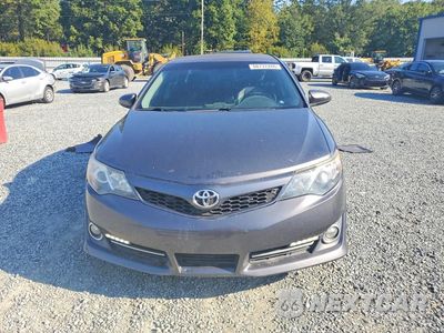 Piąte zdjęcie samochodu w środku: 2014 TOYOTA CAMRY SE VIN:4T1BF1FK1EU321577 - miniatura