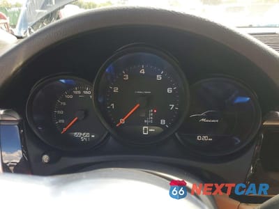 Zdjęcie 9 z 13 samochodu: 2017 PORSCHE MACAN VIN:WP1AA2A58HLB07393 - miniatura