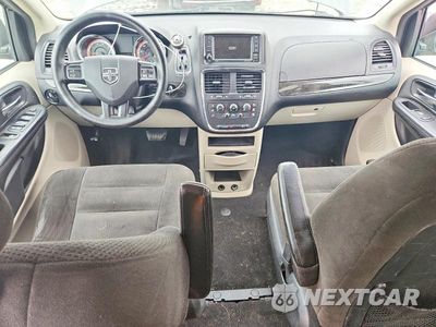 Zdjęcie 8 z 13 samochodu: 2017 DODGE GRAND CARAVAN SE VIN:2C4RDGBG0HR686461 - miniatura