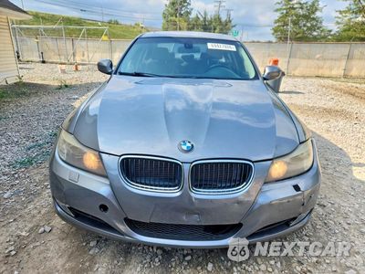Piąte zdjęcie samochodu w środku: 2011 BMW 328 XI SULEV VIN:WBAPK5G53BNN80533 - miniatura