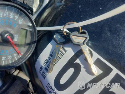 Zdjęcie 8 z 9 samochodu: 2002 KAWASAKI ZX600 J1 VIN:JKAZX4J162A052208 - miniatura