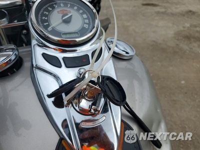 Zdjęcie 8 z 9 samochodu: 2009 HARLEY-DAVIDSON FLSTC VIN:1HD1BW5159Y052904 - miniatura