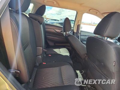 Zdjęcie 11 z 13 samochodu: 2017 NISSAN ROGUE SV VIN:KNMAT2MV7HP586194 - miniatura