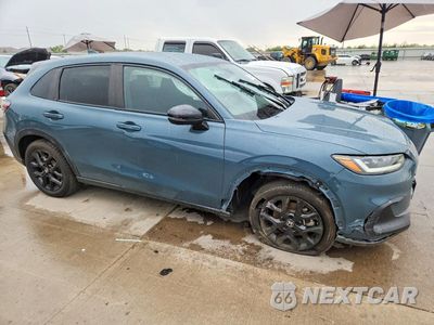 Czwarte zdjęcie samochodu z boku: 2023 HONDA HR-V SPORT VIN:3CZRZ1H51PM733159 - miniatura