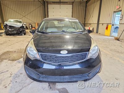 Piąte zdjęcie samochodu w środku: 2013 KIA RIO LX VIN:KNADM4A39D6221067 - miniatura