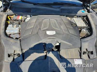 Zdjęcie 12 z 13 samochodu: 2019 PORSCHE CAYENNE VIN:WP1AA2AY2KDA17149 - miniatura