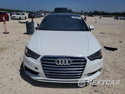 Piąte zdjęcie samochodu w środku: 2016 AUDI A3 PREMIUM VIN:WAUA7GFF2G1042739 - miniatura