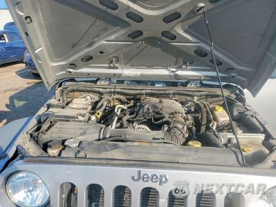 Zdjęcie 12 z 13 samochodu: 2018 JEEP WRANGLER UNLIMITED SPORT VIN:1C4BJWDG6JL891962 - miniatura
