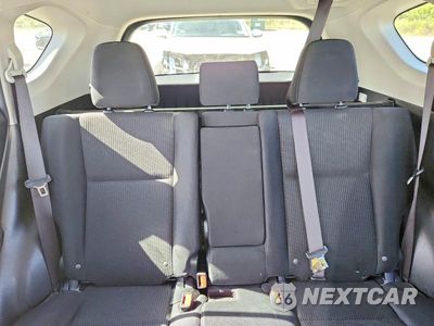 Zdjęcie 10 z 14 samochodu: 2018 TOYOTA RAV4 LE VIN:JTMBFREV8JJ195339 - miniatura