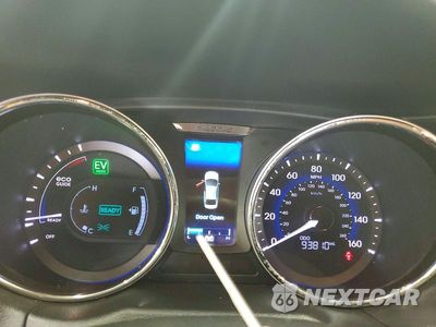 Zdjęcie 9 z 12 samochodu: 2013 HYUNDAI SONATA HYBRID VIN:KMHEC4A40DA083849 - miniatura