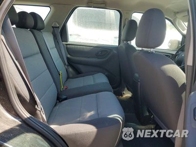 Zdjęcie 11 z 13 samochodu: 2006 FORD ESCAPE XLS VIN:1FMYU92ZX6KC25283 - miniatura