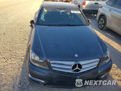 Piąte zdjęcie samochodu w środku: 2013 MERCEDES-BENZ C 300 4MATIC VIN:WDDGF8AB7DR278624 - miniatura